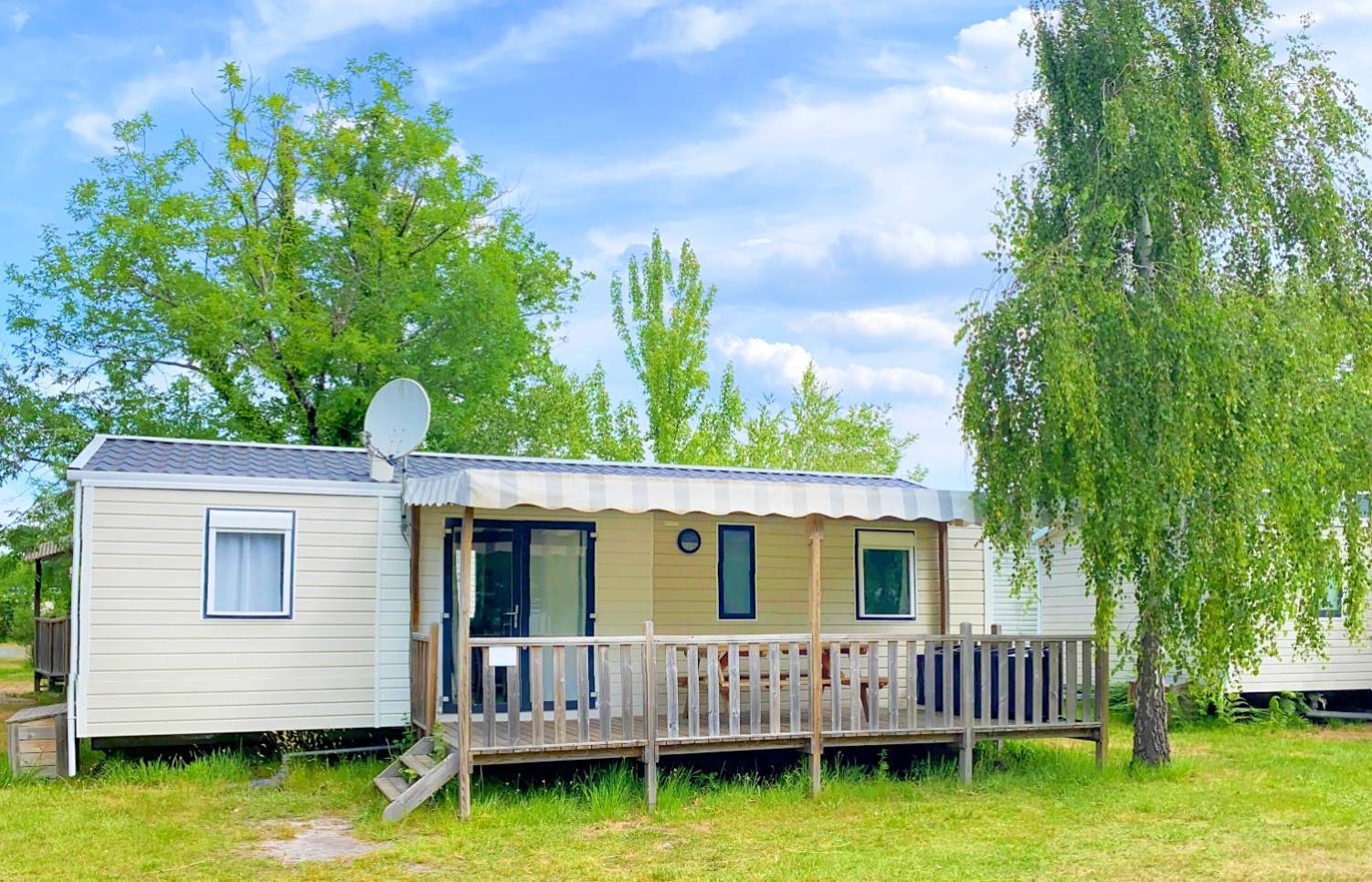 Four-Bedroom Mobile Home - Palaos