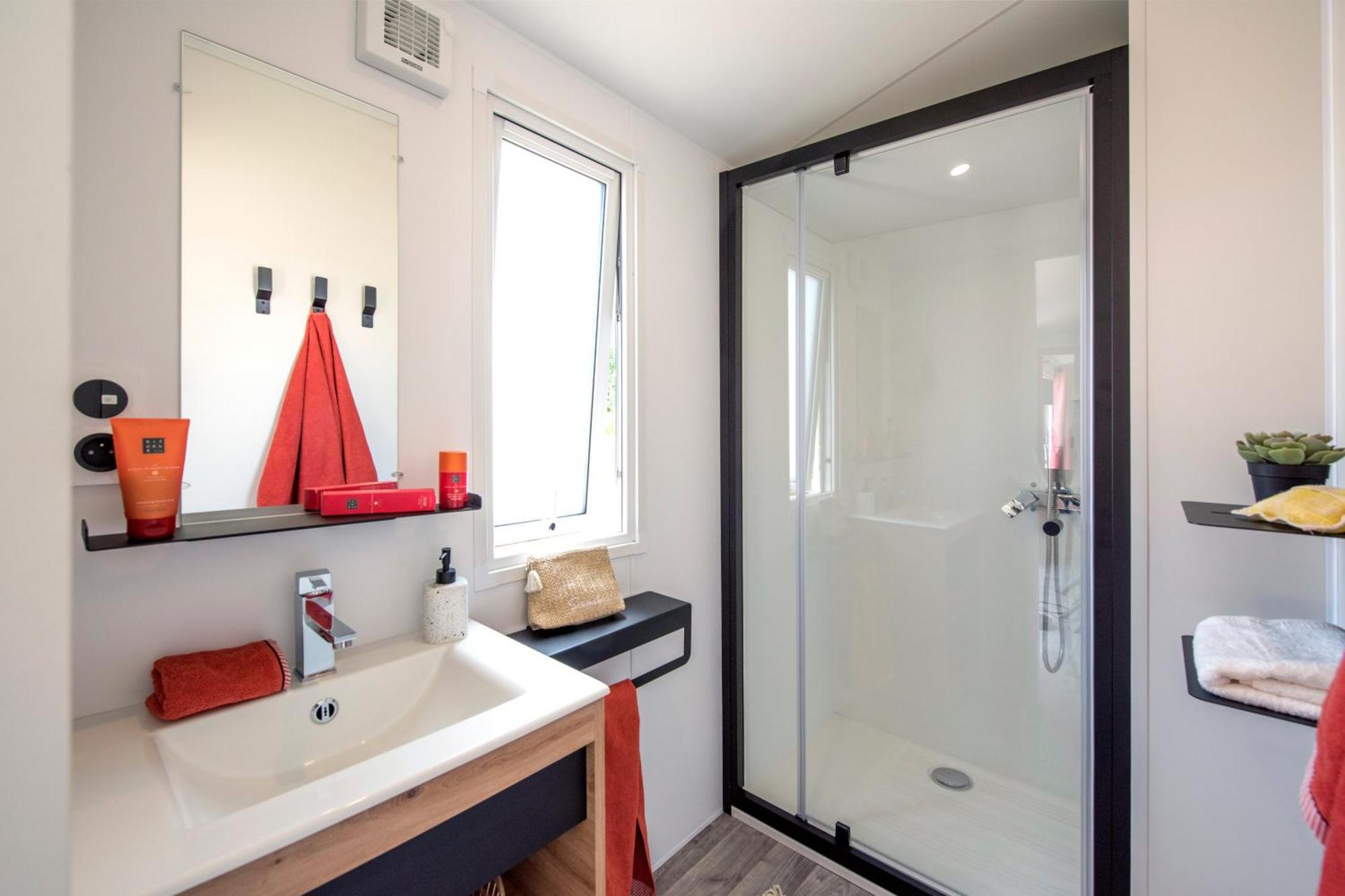 Premium Three-Bedroom Mobile Home - Bali