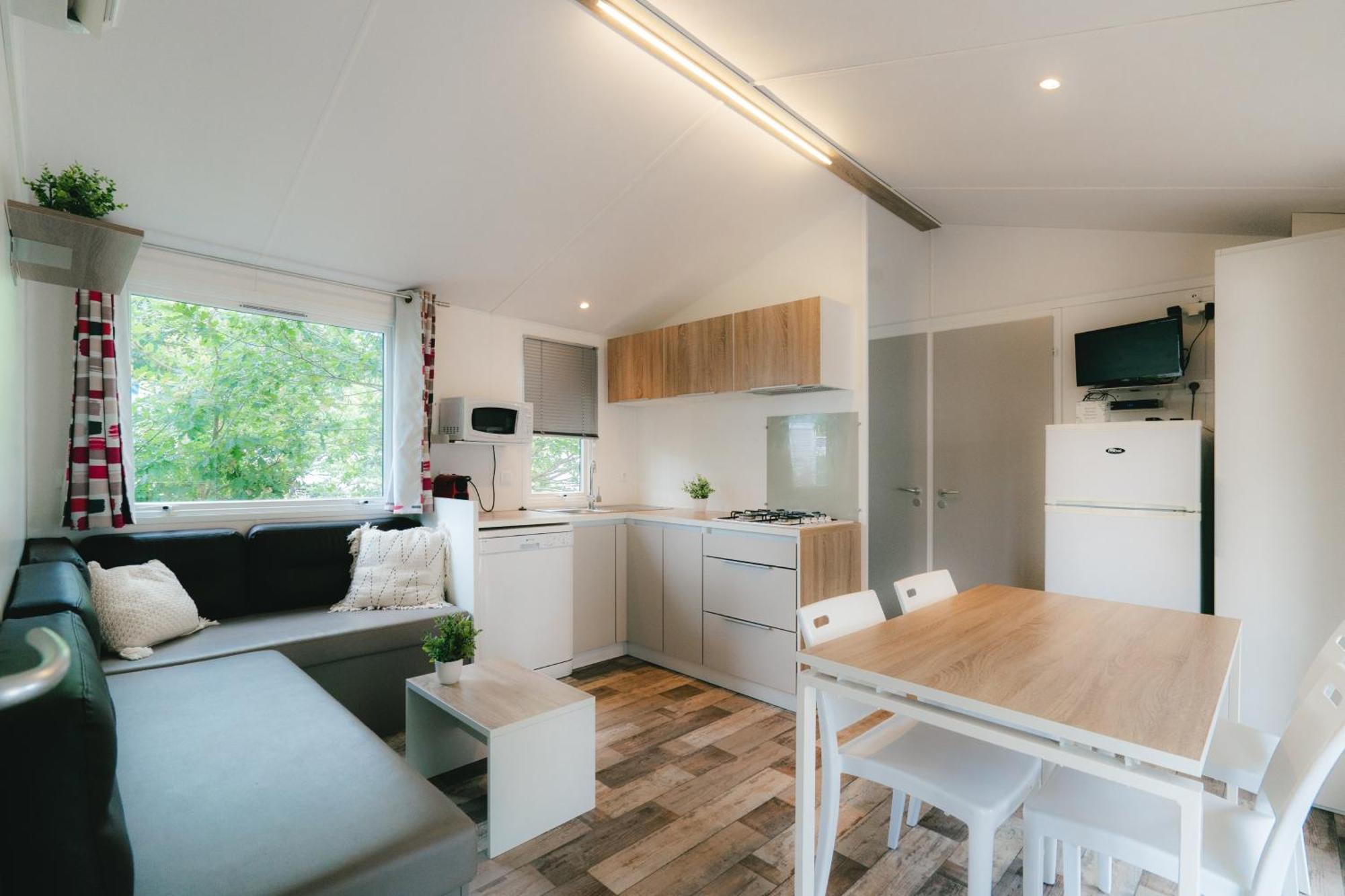 Three-Bedroom Mobile Home - Seychelles